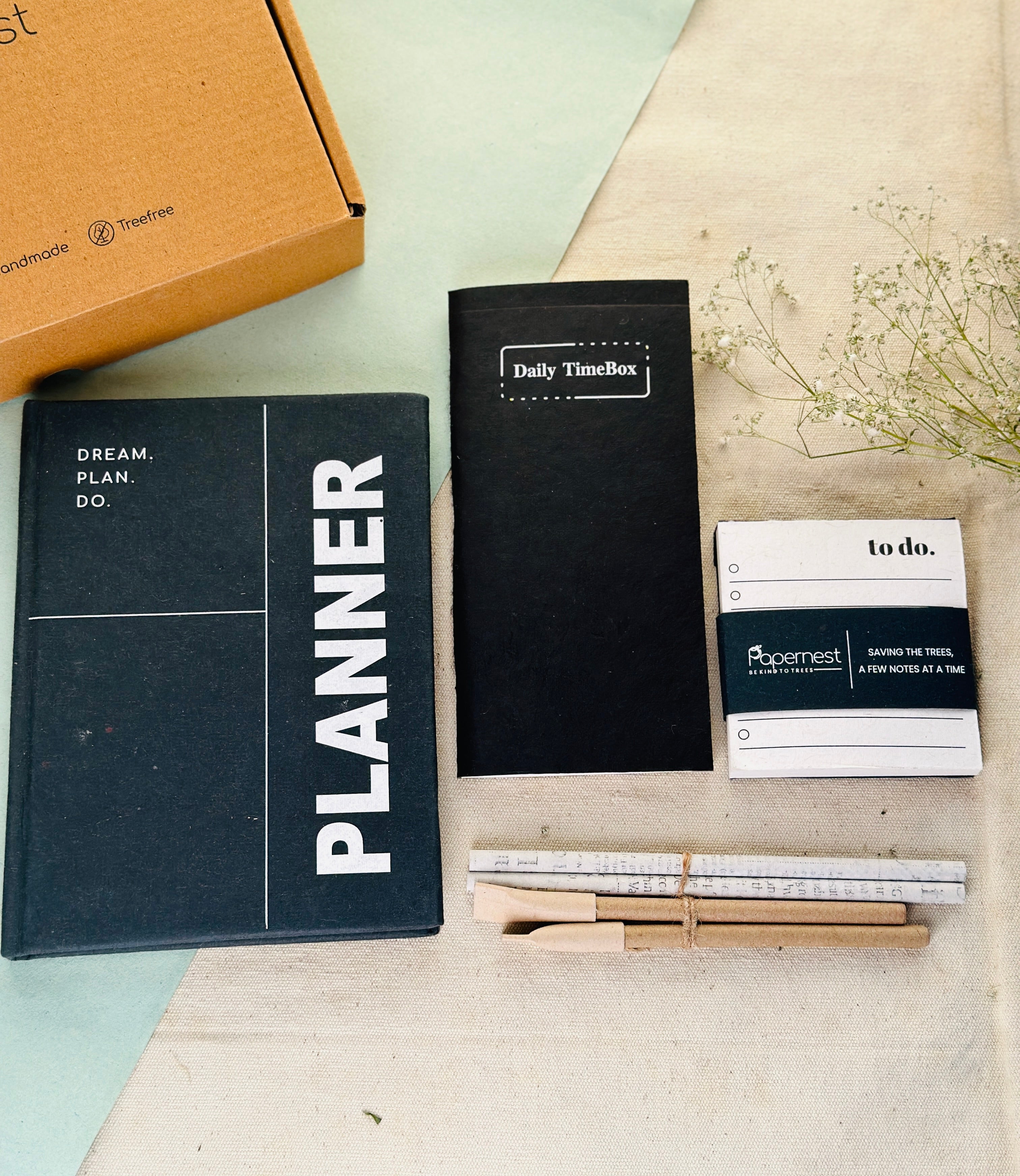 Sustainable 'Time management' Corporate Gifts Hamper  - Classic Black
