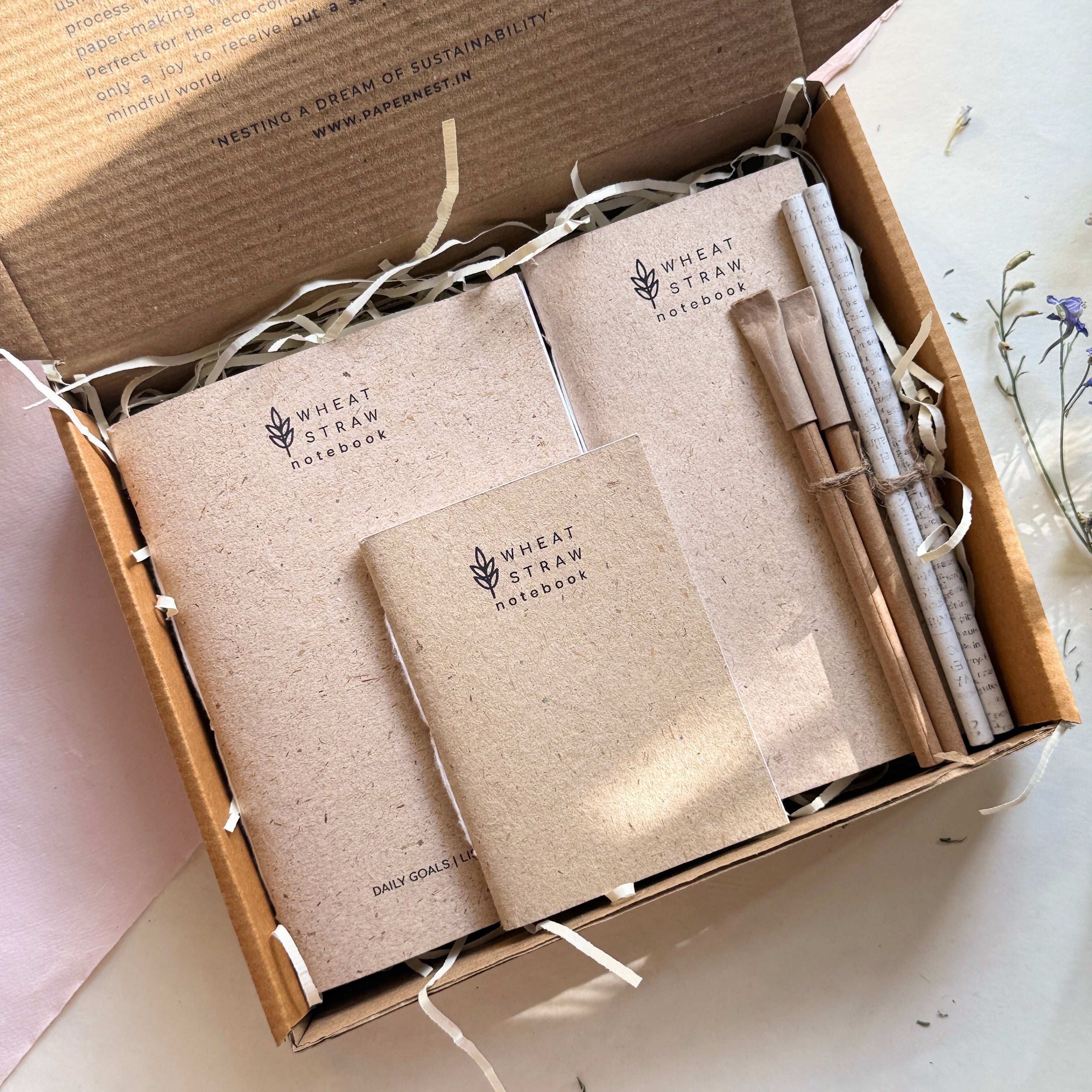 Wheat straw notebooks and a pen set in a Gift box.